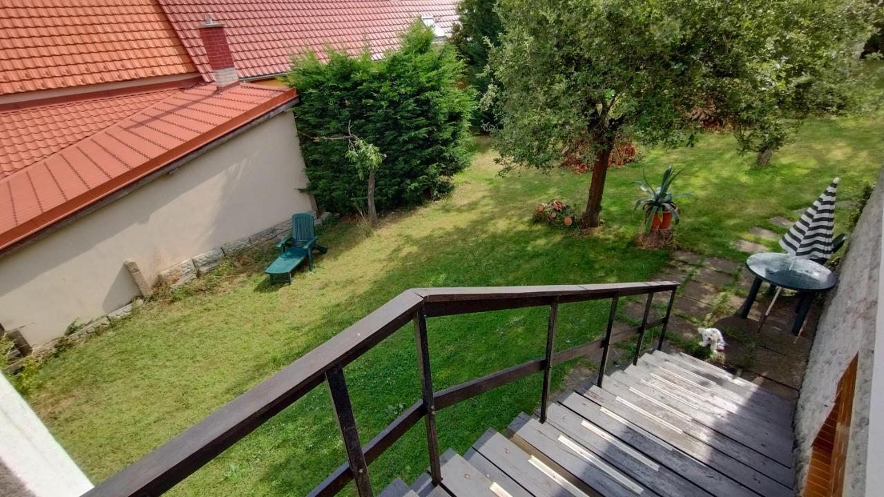 Prague Zbraslav Old Garden Apartment Ngoại thất bức ảnh