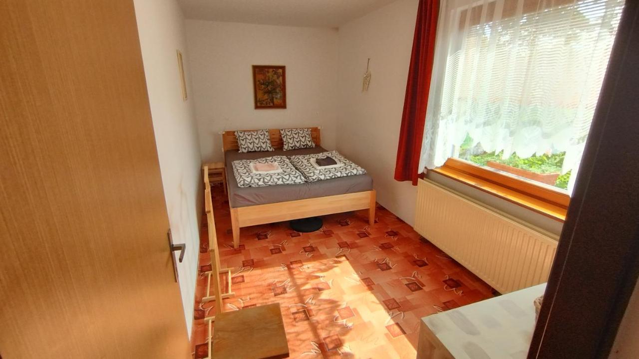 Prague Zbraslav Old Garden Apartment Ngoại thất bức ảnh
